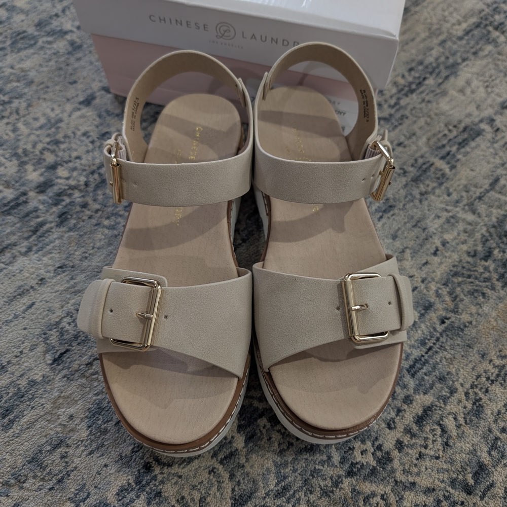 Women's Beige Sandals - Picture 4 of 6